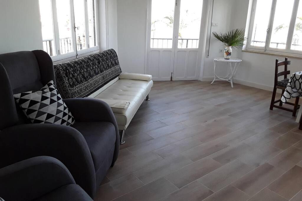 Piso En Primera Linea Con Wifi Y Vistas Al Mar ロ・パガン エクステリア 写真